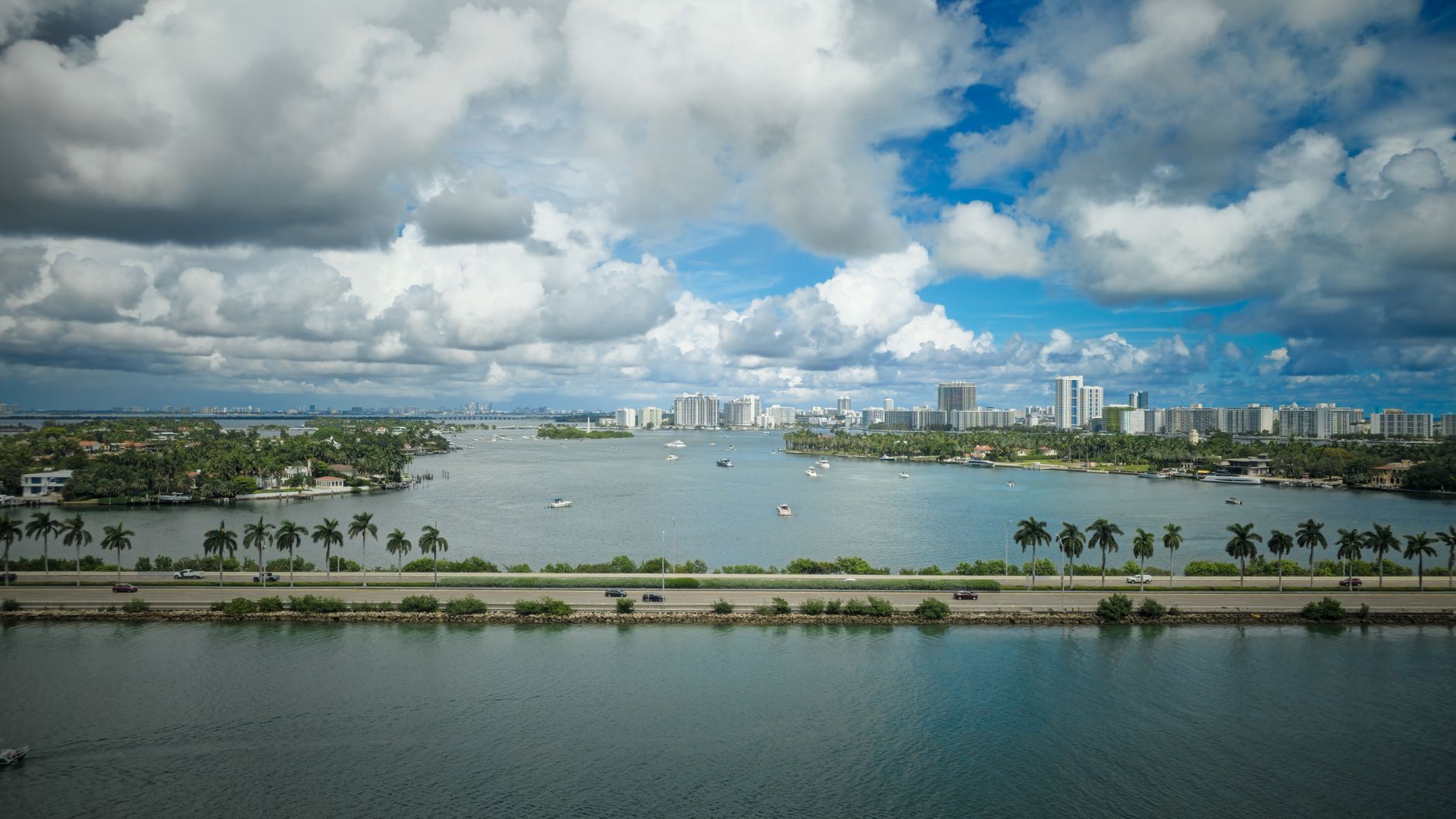 Miami Raccoon Island Tour and Haulover Sandbar Swim